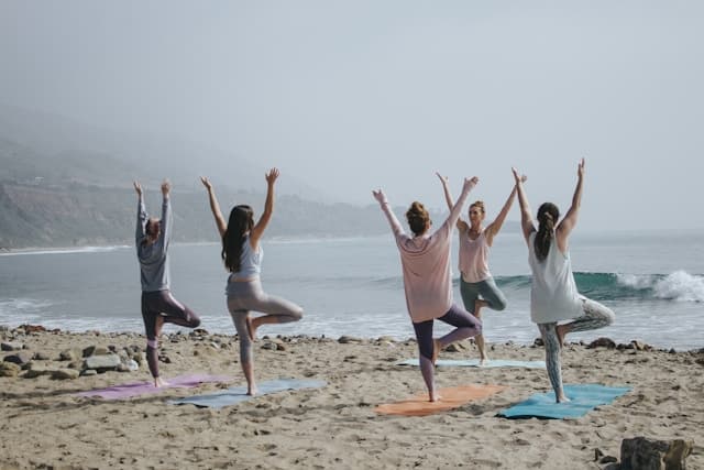 How Wellness Brands Can Convert Cold Traffic with Hormozi’s Principles